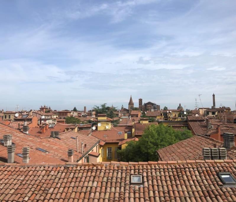 Romantic Attic Room With Panoramic View 博洛尼亚 外观 照片