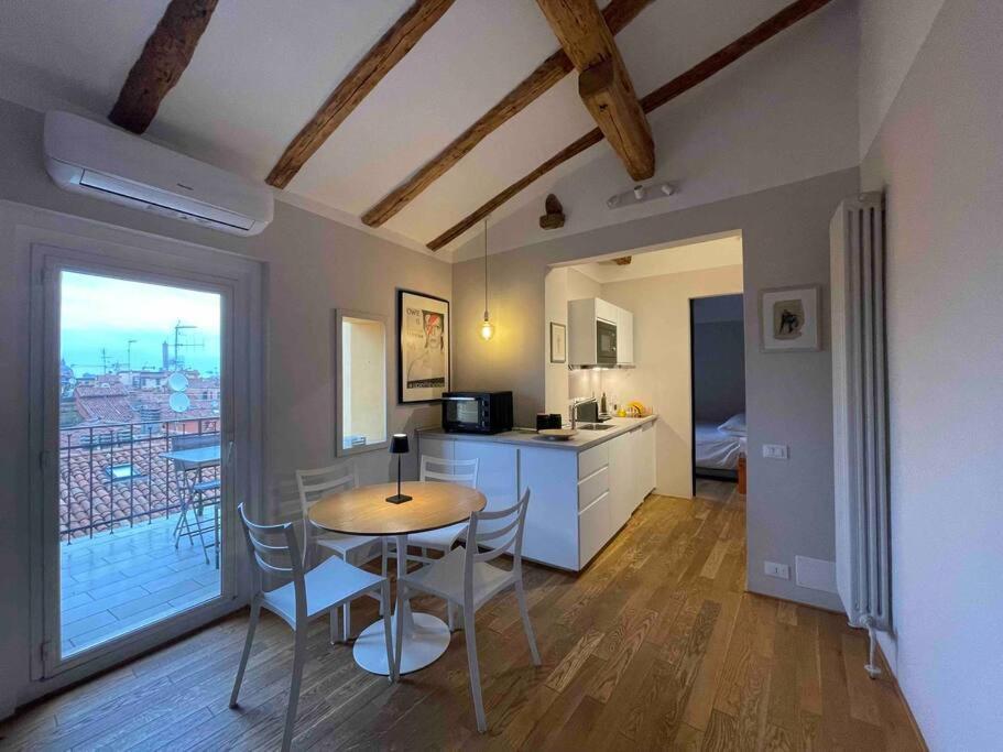 Romantic Attic Room With Panoramic View 博洛尼亚 外观 照片
